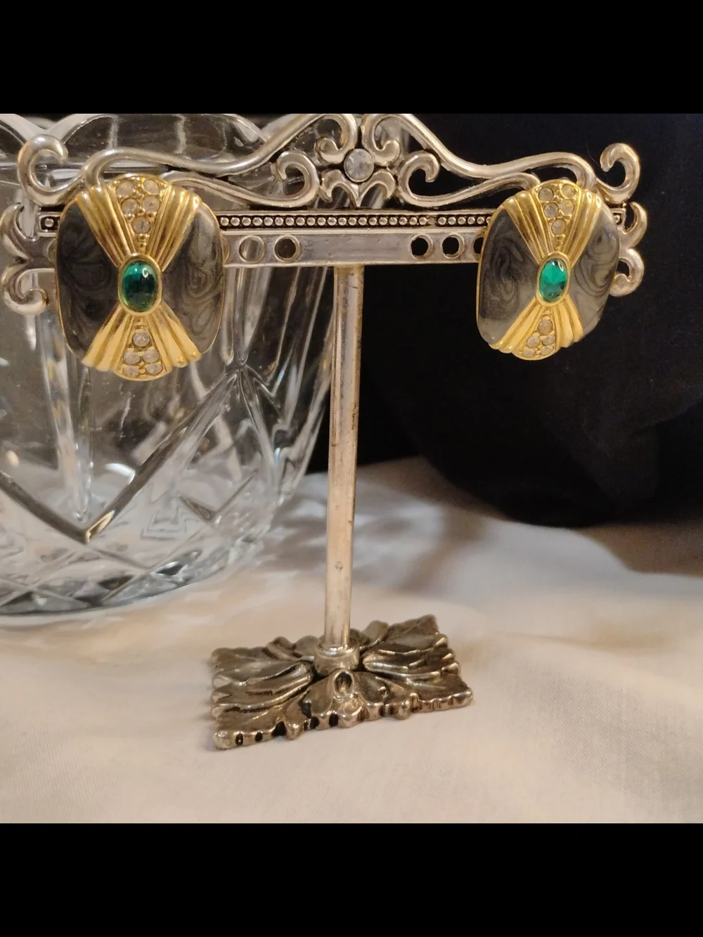 Vintage Kenneth Jay Lane For Avon Duchess Of Windsor Earrings - Picture 1 of 6